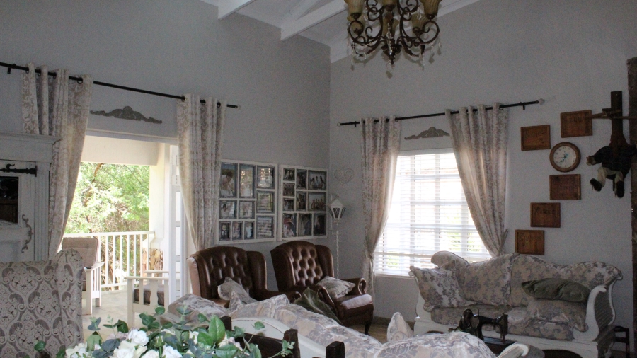 5 Bedroom Property for Sale in Parys Free State